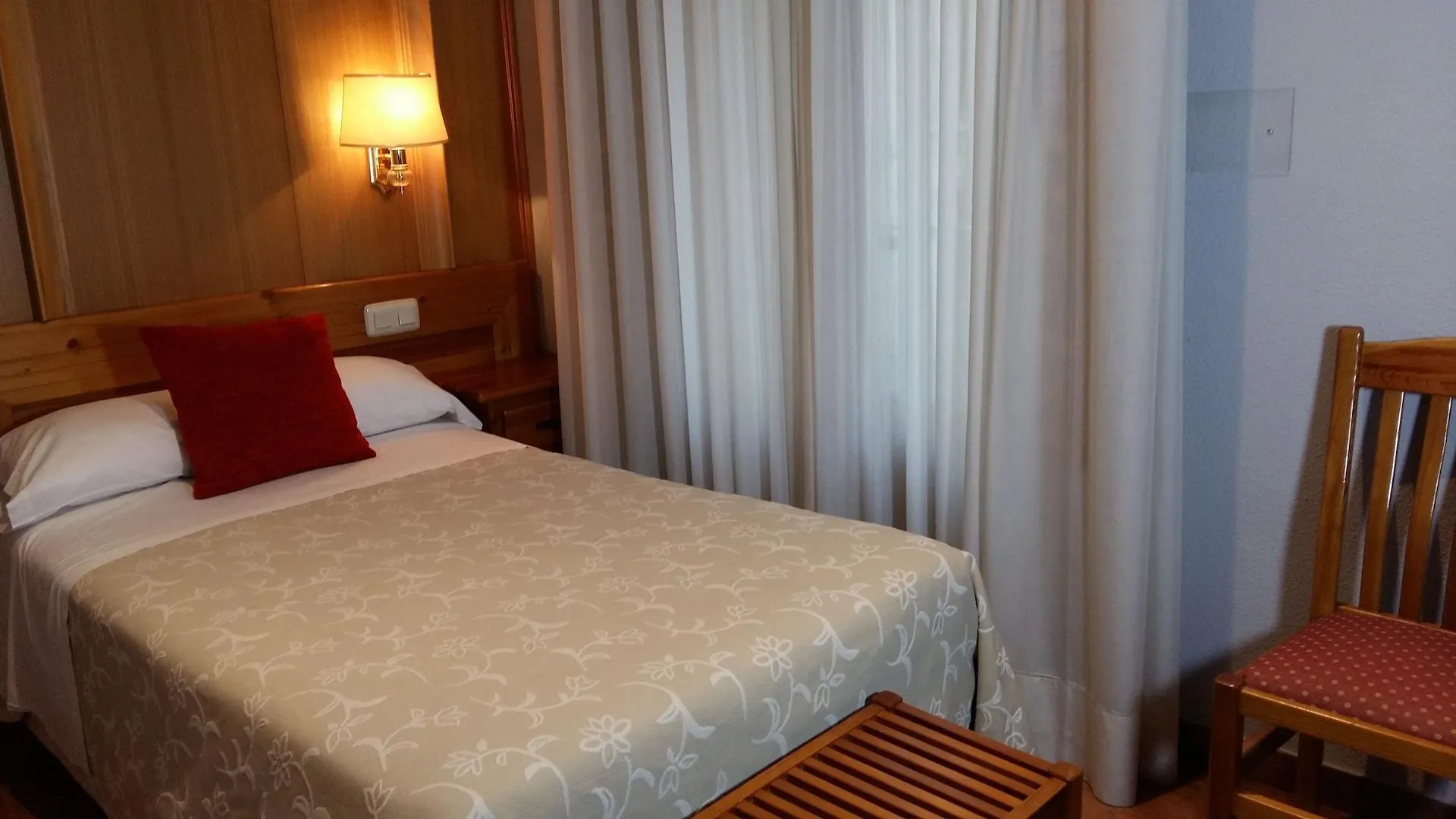 Hotel Real De Toledo 3*,  Spain
