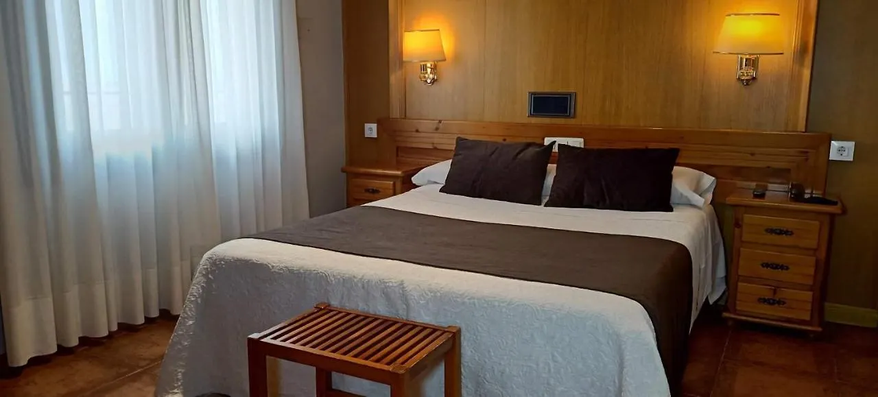 Hotel Real De Tolède 3*,